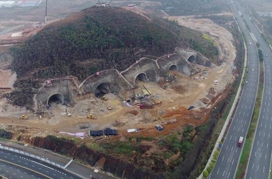 騰訊貴州數據中心開建：“山洞鵝廠”首次正面曝光